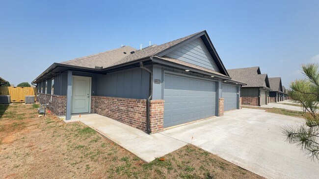 Building Photo - Welcome to Brand New Masonwood featuring this 3 Bedroom 2 Bath 2 Car Garage Duplex in a Great loc...