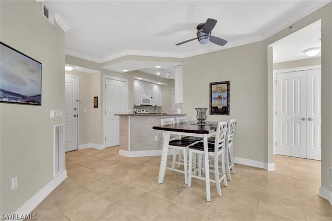 Foto del edificio - 2825 Palm Beach Blvd