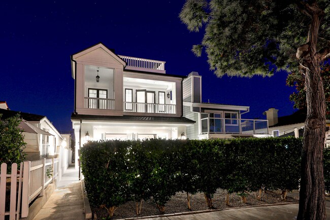 Foto del edificio - 512 Jasmine Ave