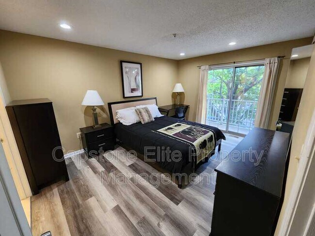 Foto del edificio - 206 Matthews Drive