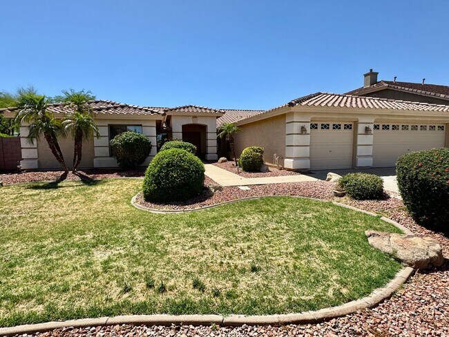 Foto del edificio - Grand 5 Bedroom, 3.5 Bathroom Home in Litc...