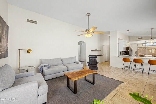 Foto del edificio - 18849 N 25th St