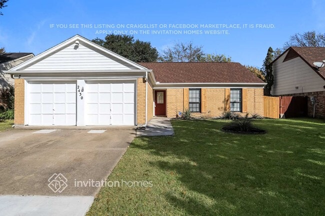 Building Photo - 2430 Bentley Dr