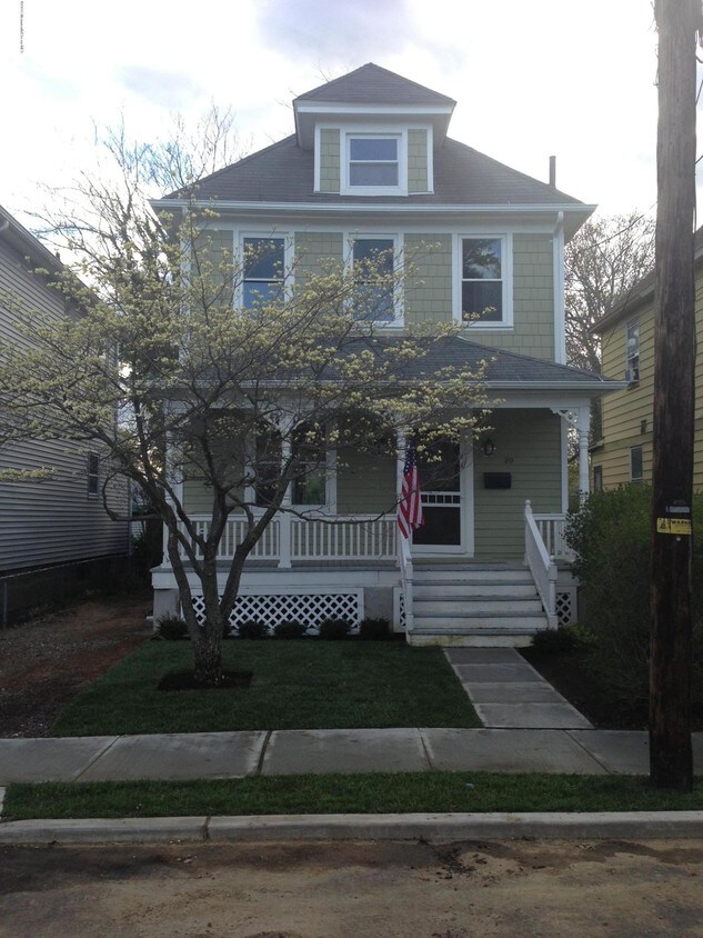 20 High St, Red Bank, NJ 07701 House Rental in Red Bank, NJ