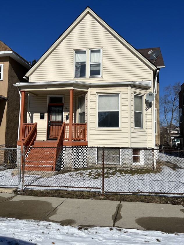 Primary Photo - 54 W 109th St