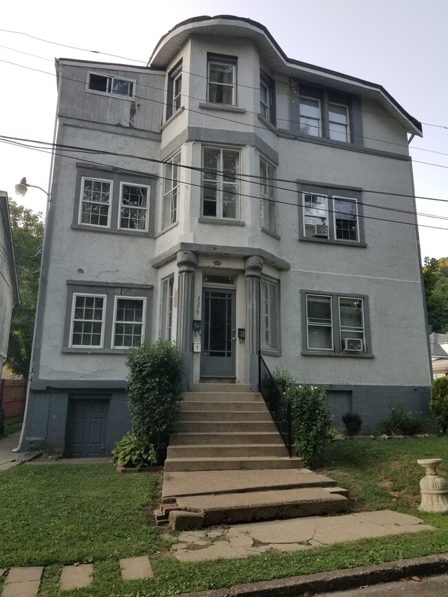 Building Photo - 2379 Lumber Ave