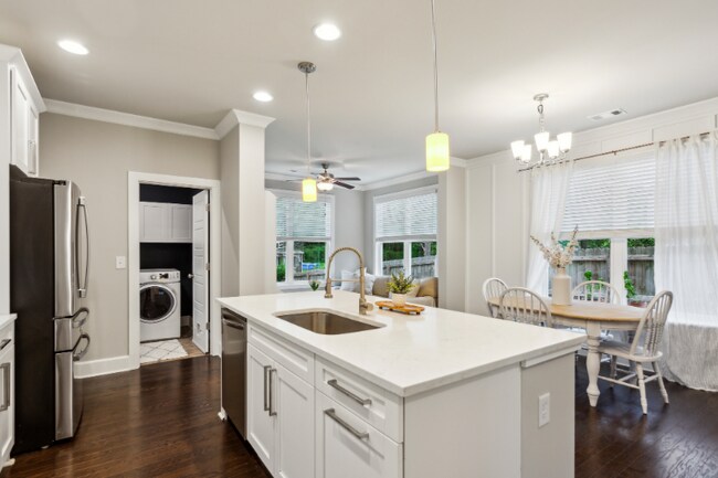 Foto del edificio - 2023 Yellow Finch Trl