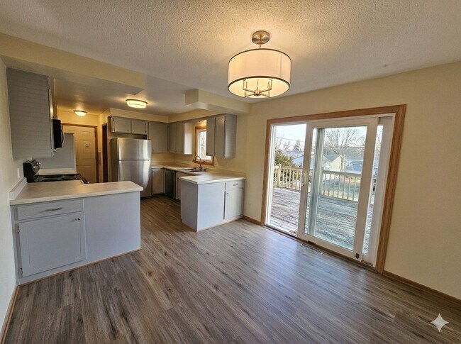 Foto del edificio - 2408 22nd St NW