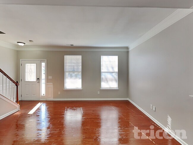 Foto del edificio - 16123 Raptor Ct