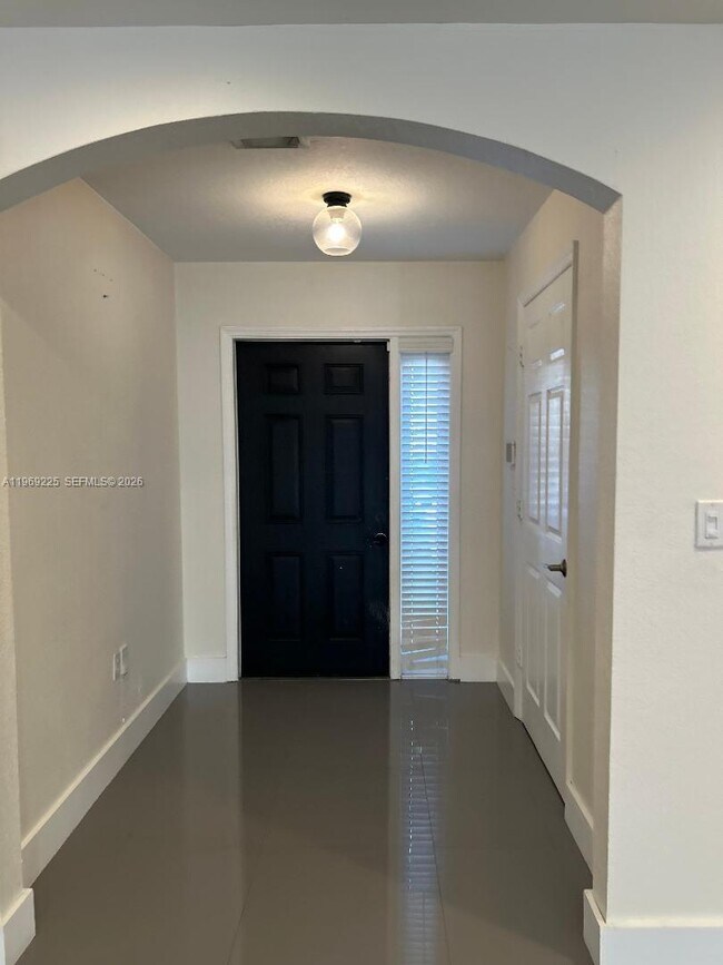 Foto del edificio - 8892 SW 223rd Terrace