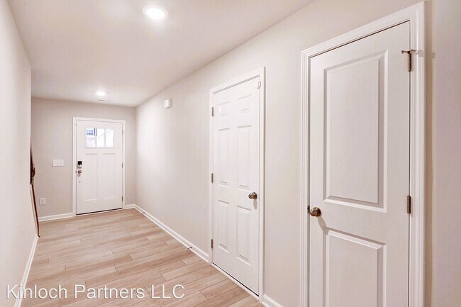 Foto del edificio - 5 br, 2.5 bath House - 1255 Kilead Court