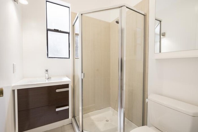 Building Photo - 2 bedroom in San Francisco CA 94103
