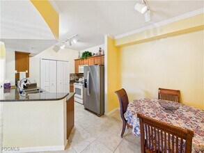 Building Photo - 12960 Positano Cir