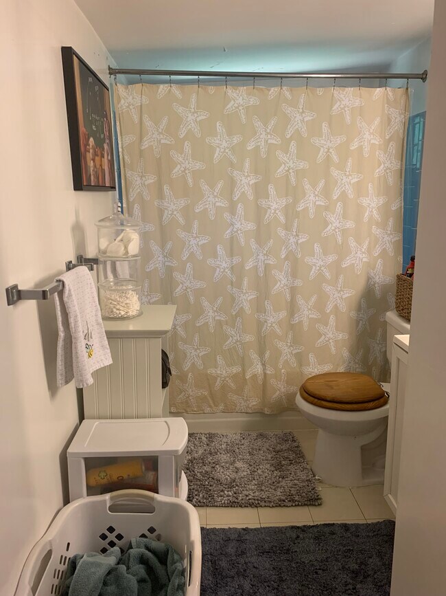 583 Gay St, Westwood, MA 02090 House for Rent in Westwood, MA