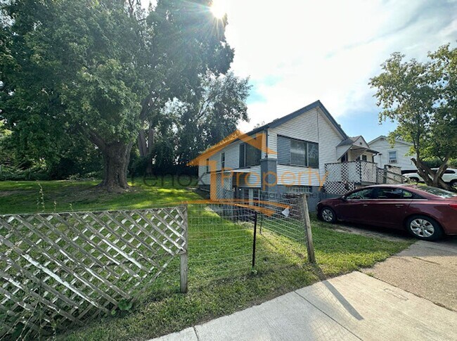 Foto del edificio - 2 Bedroom Home In Pontiac