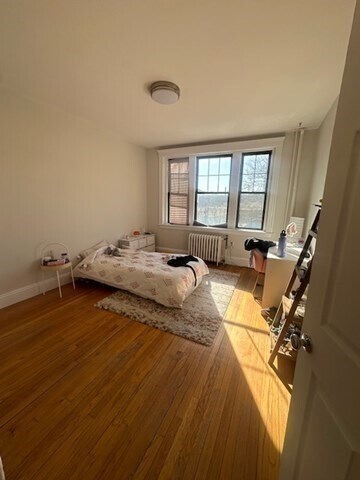 Foto del edificio - 370 Chestnut Hill Ave