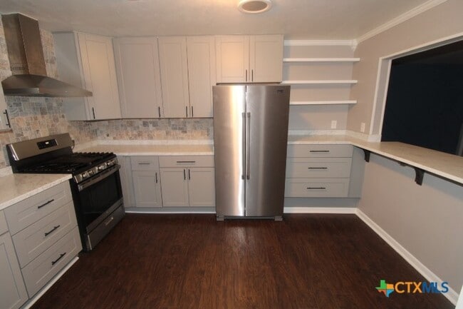 Building Photo - 2104 Brantley Ave