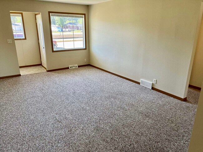 Foto del edificio - 1426 E Clairemont Ave