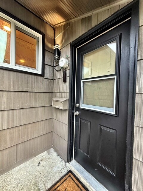 Building Photo - 513 Juniper St