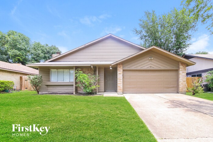 Foto principal - 17902 Fieldglen Dr