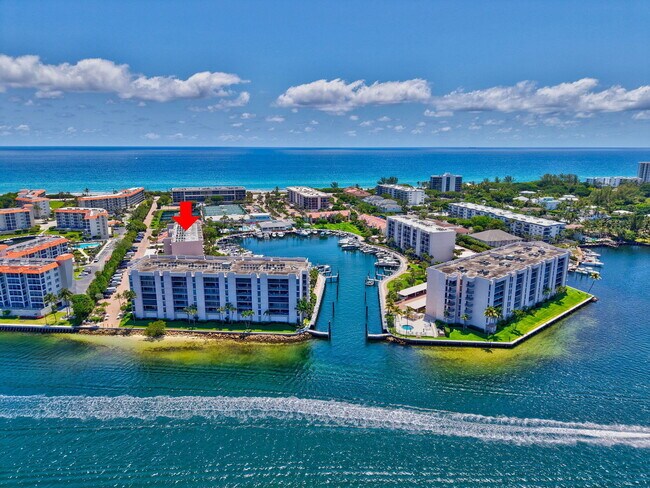 Foto del edificio - 2707 N Ocean Blvd