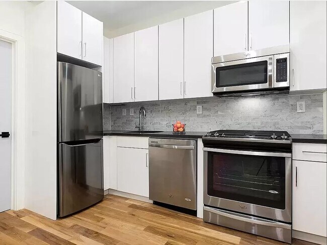 Building Photo - 309 East 92nd Street