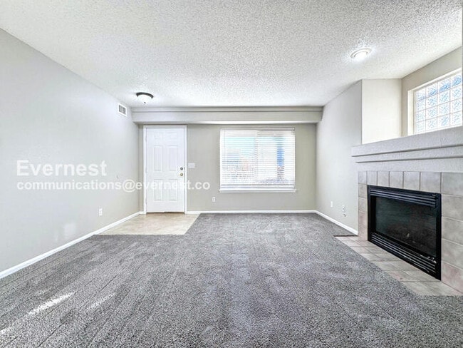 Building Photo - 4079 Perth St