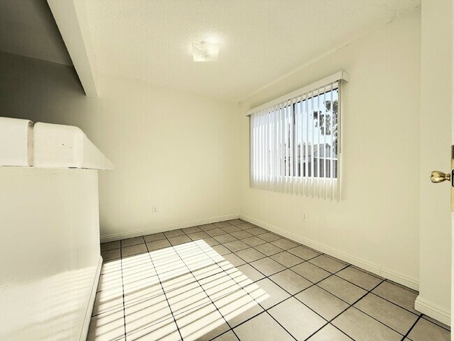 Foto del edificio - 14035 1/2 Orizaba Avenue