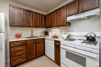 Building Photo - Bay Hills Apartments