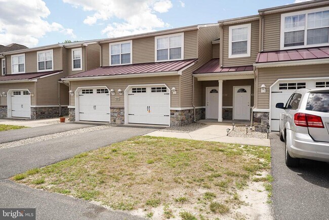 Foto del edificio - 420 Parkview Ct