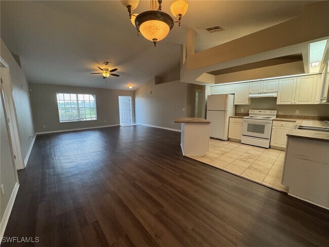 Foto del edificio - 1142 Emory St E