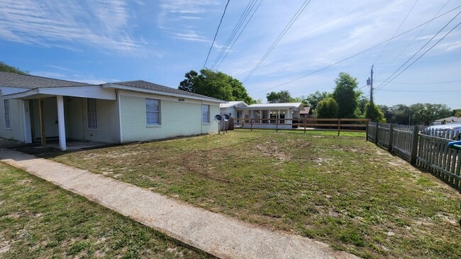 Building Photo - 16806 Castile Ave