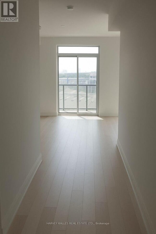 Photo du bâtiment - 56 Annie Craig Dr