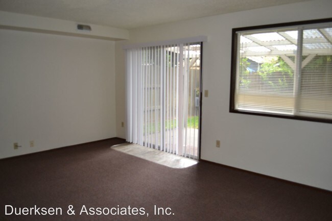 Foto del edificio - 437-439 NW 15th St