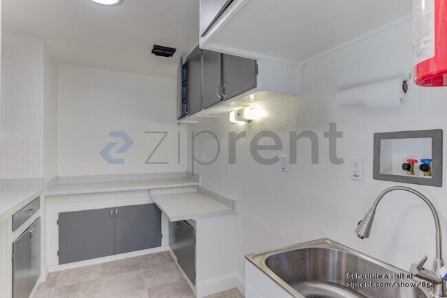 Building Photo - 4399 Nelson Dr