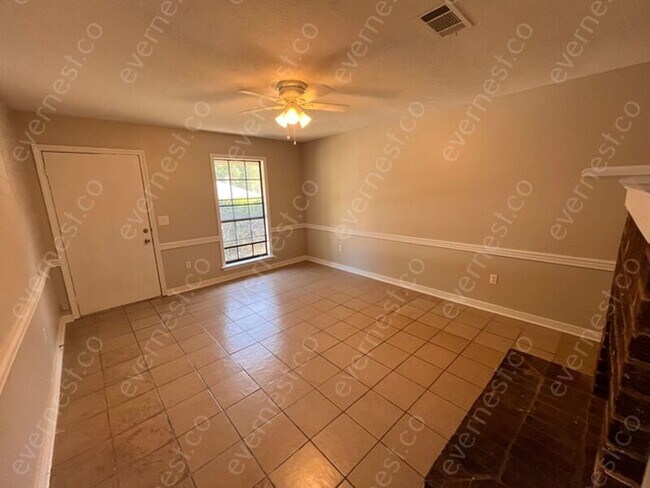 Building Photo - 2059 Cooperwell Dr