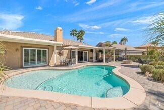 Building Photo - 45553 Meadow Lake Dr