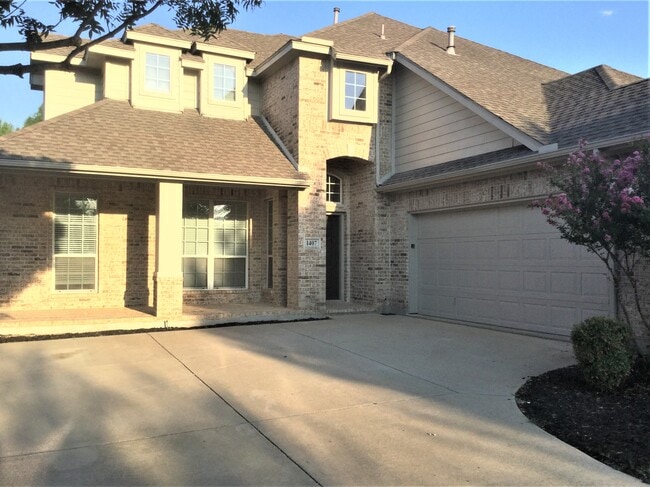 Building Photo - 1407 Parkside Dr
