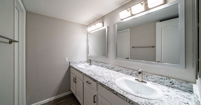Building Photo - Westmount at the District Apartments