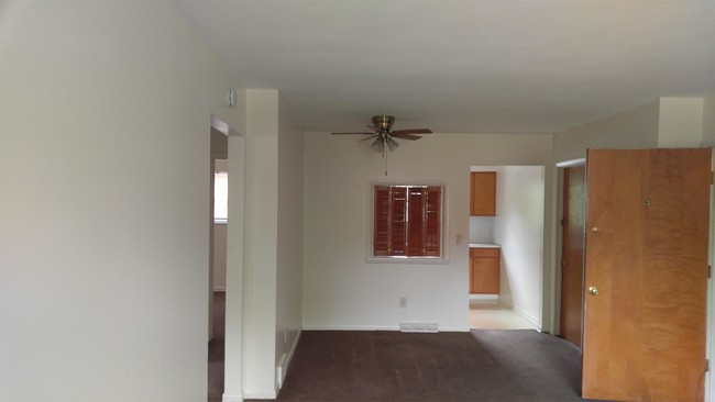 Building Photo - 4201 S Terrace View St