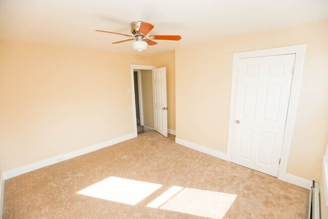 Foto del edificio - Great Home! Recently Renovated! Granite Co...