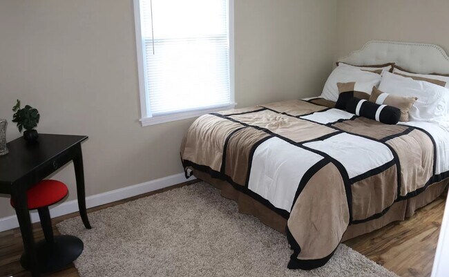 Foto del edificio - 54230 N Ironwood Rd
