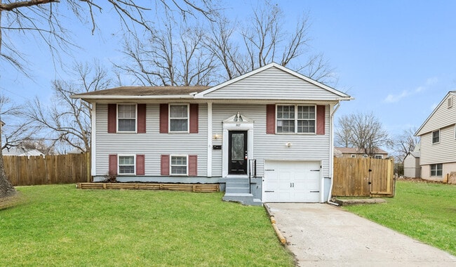 Building Photo - 907 N Yuma Ave