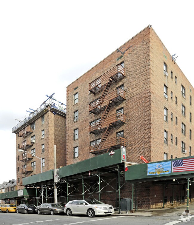 Foto del edificio - 39-89 50th Street
