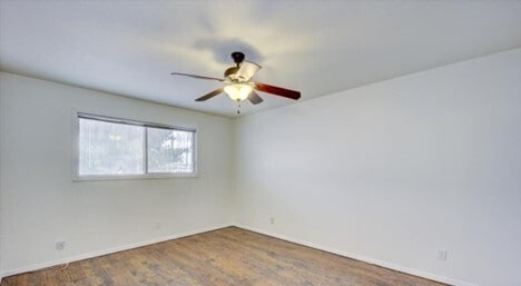 Building Photo - 240 Old Litchfield Rd