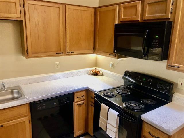 Foto del edificio - 1104 Bellmont Ct