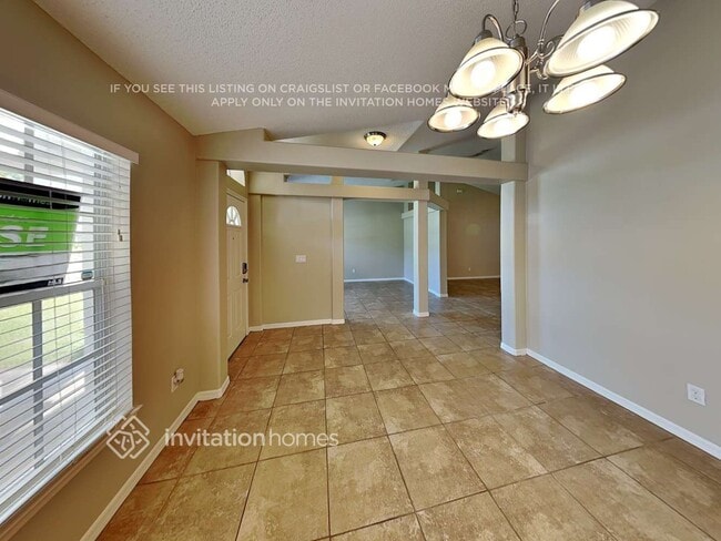 Foto del edificio - 4216 King Edward Dr