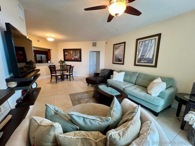 Foto del edificio - 975 NW Flagler Ave