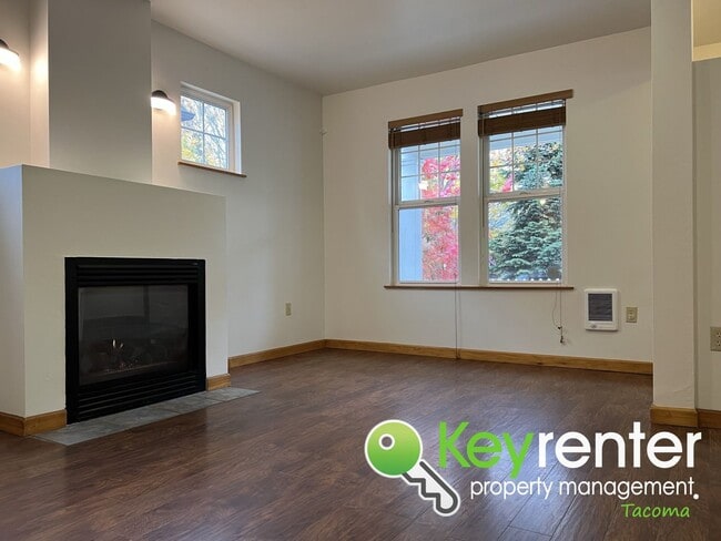 Building Photo - Discover Your Perfect Home: Modern Comfort...
