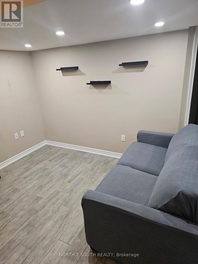 Photo du bâtiment - 23 Vanwood Crescent